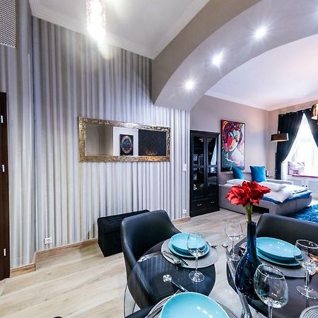 Center Of The Center, The Grand Deluxe Apartamento Budapeste Exterior foto